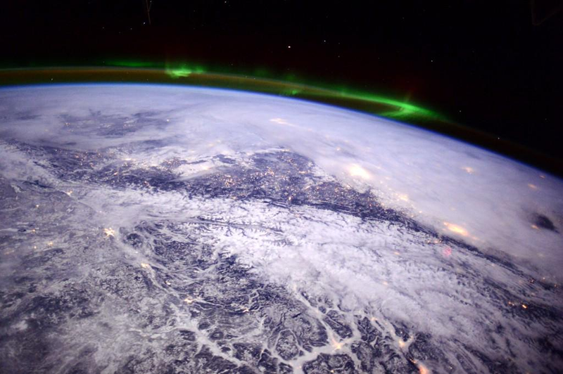 Illustration for article titled Relax In The Simple Beauty Of Our Planet In These Astronaut Photos